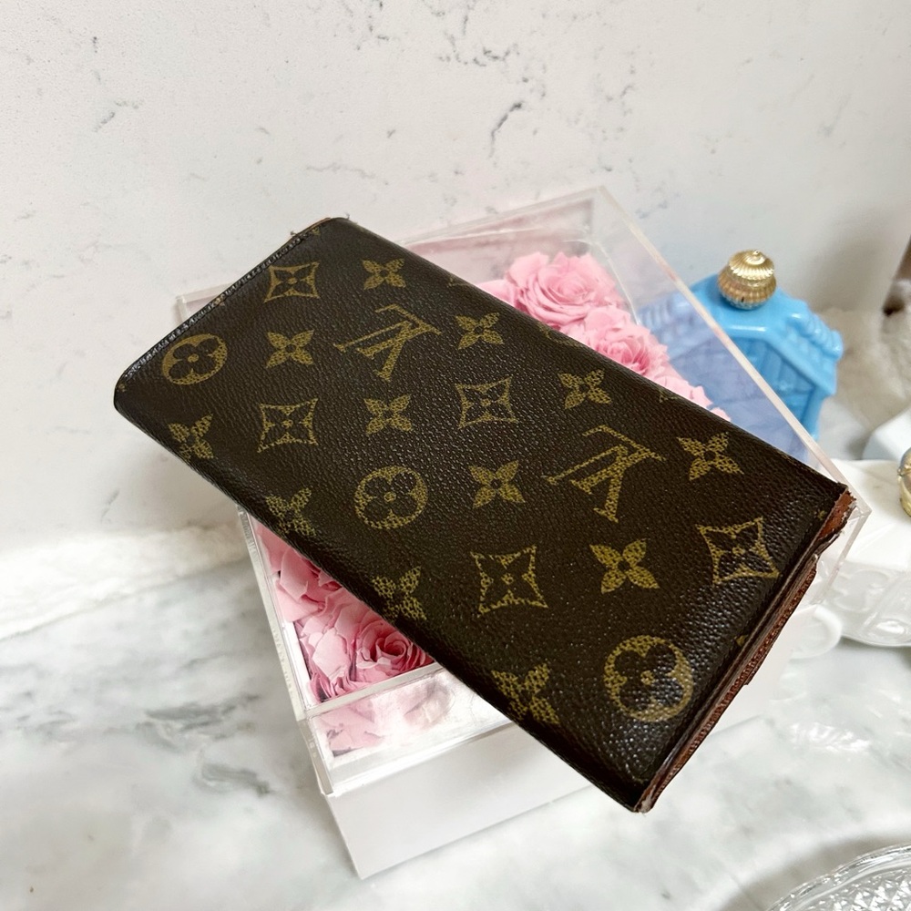 Authentic Louis Vuitton Classic Monogram Vintage Continental Sarah Wallet - Picture 9 of 13